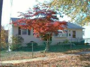 7223 Sunrise Dr, Lanham, MD 20706