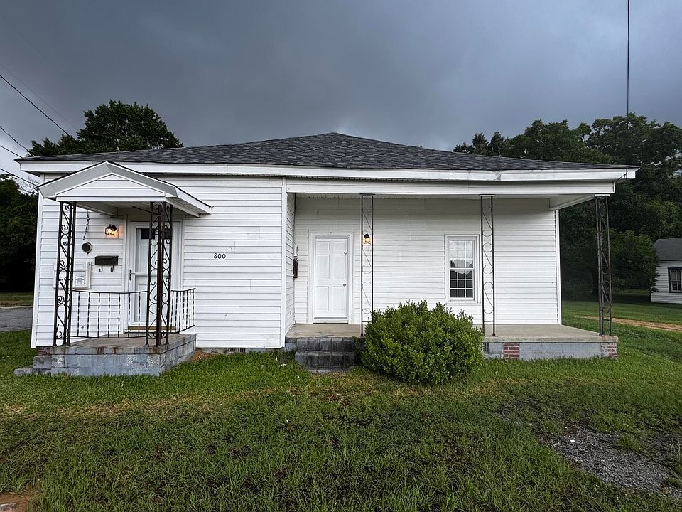 1st image of 800 E Raleigh Boulevard