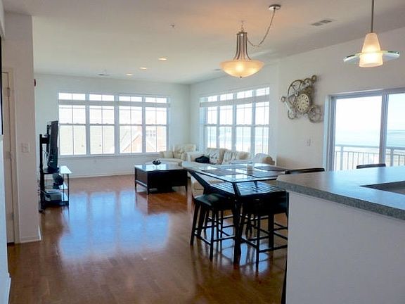 2nd image of 3930 S Lake Dr