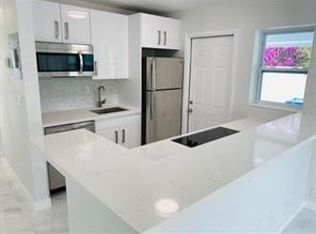 2408 NE 4th St, Pompano Beach, FL 33062