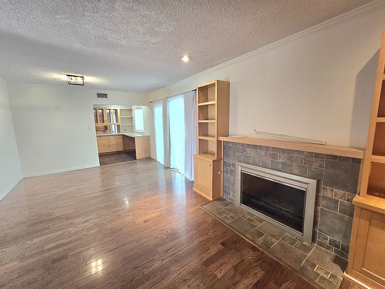 896 Altura Way #A — Photo 5