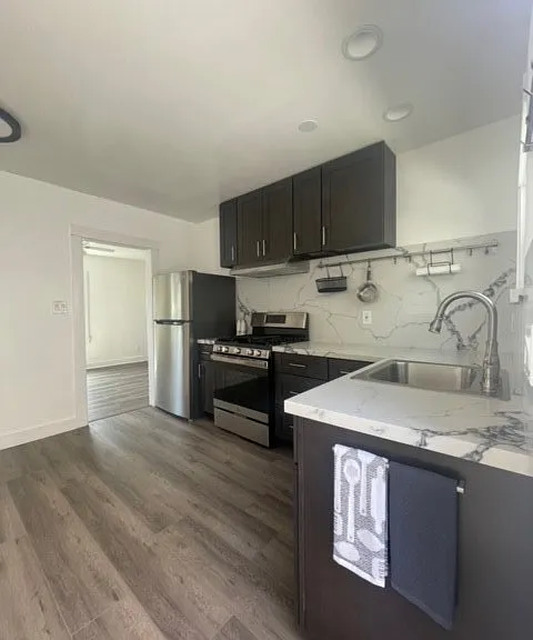 2127 Glendale Blvd — Photo 9