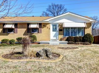 6323 Doe Run Rd, Louisville, KY 40216