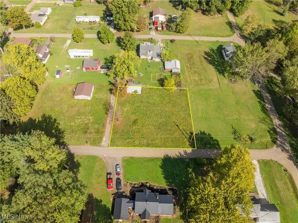 Winchester St NE, Alliance, OH 44601