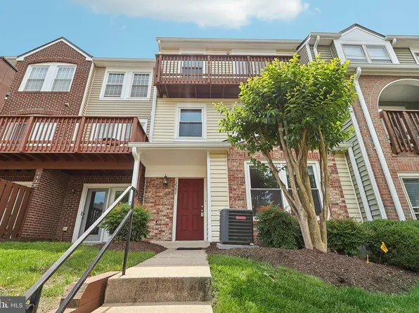 12592 Kempston Ln, Woodbridge, VA 22192
