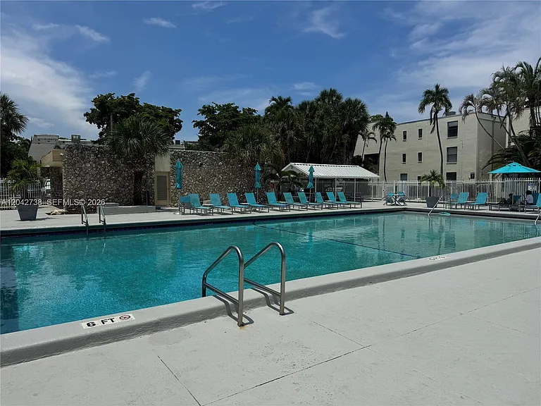 20200 W Country Club Dr #Penthouse 16 — Photo 33