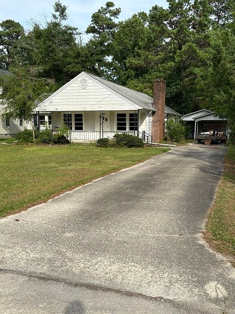 1st image of 929 41st St