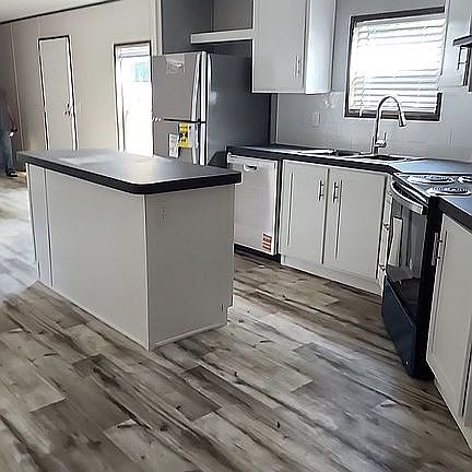 3rd image of 5324 E Latimer Pl #48