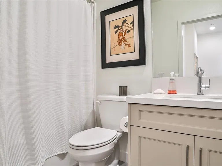 1207 Doheny Way — Photo 35