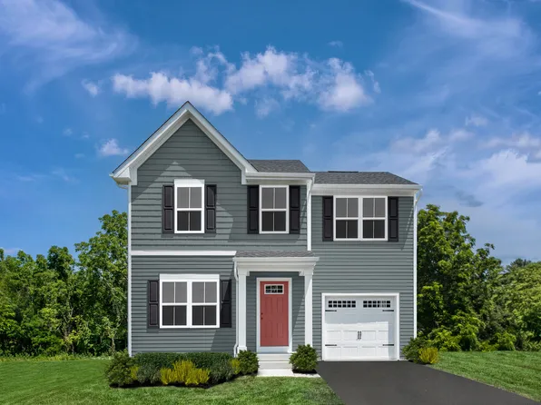 1569 Alfalfa Cres, Farmington, NY 14425