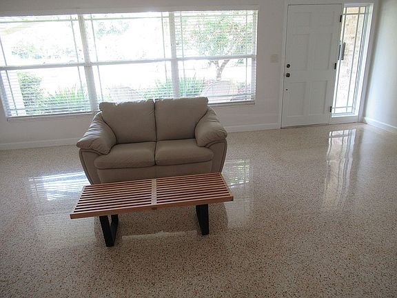5th image of 5001 40th St S