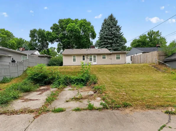 3724 N 61st STREET, Milwaukee, WI 53216