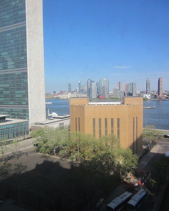 1st image of 5 Tudor City Pl APT 937