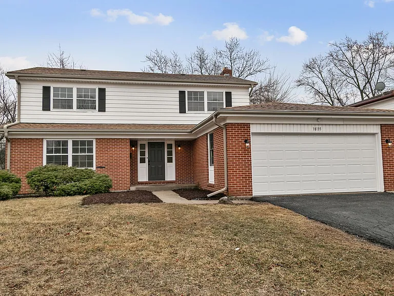 18135 Cherrywood Ln — Photo 1