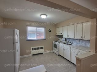 6124 Plainfield Rd APT 3, Cincinnati, OH 45213