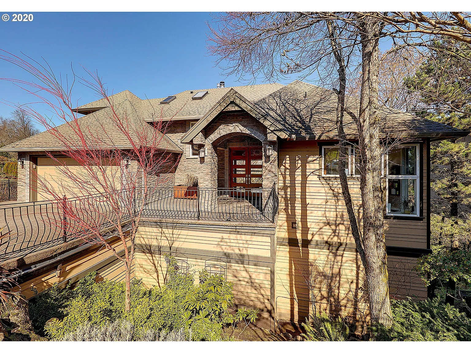 4320 SW Council Crest Dr photo 1