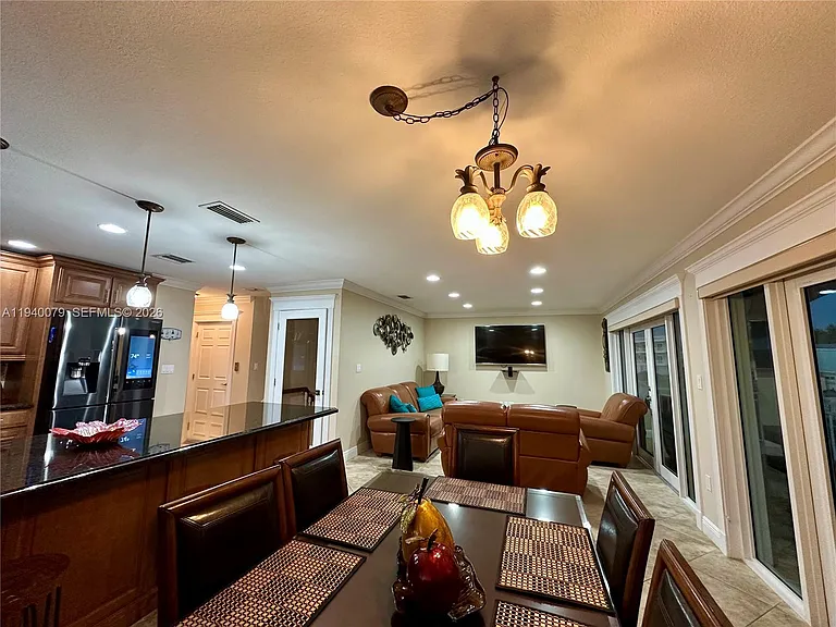 1516 Aqueduct Ln — Photo 10