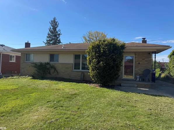 8430 Darlene St, Warren, MI 48093
