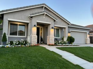 297 Gemstone Ln, Ripon, CA 95366