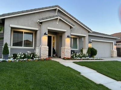 297 Gemstone Ln, Ripon, CA, 95366