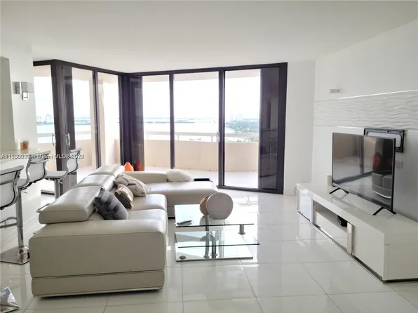 2000 Towerside Ter #Penthouse 6, Miami, FL 33138