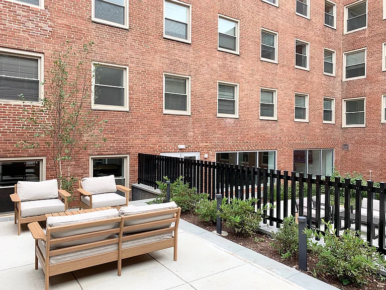 Carver and Slowe Apartments — Photo 60