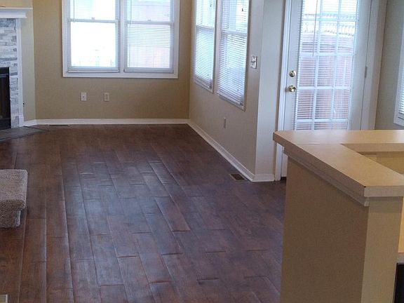 3rd image of 7400 E 32nd St N APT 201