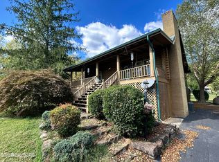 466 Greene Ln, La Follette, TN 37766