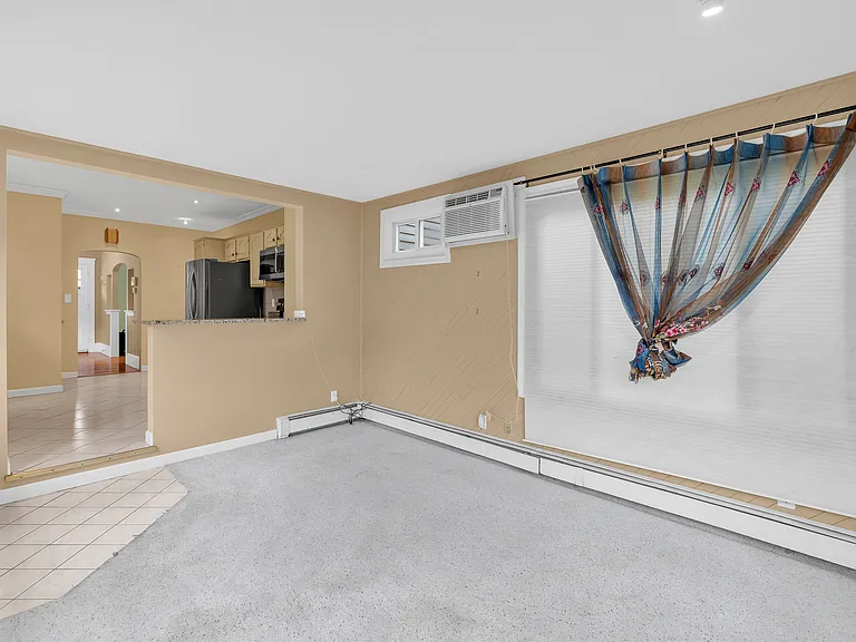 11 Upland Rd — Photo 12