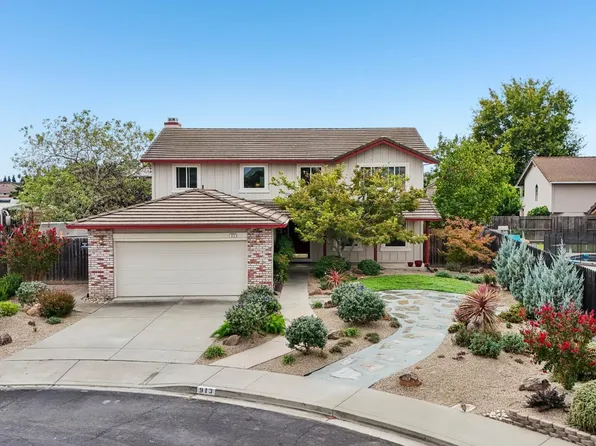 913 Stonewood Court, Vacaville, CA 95687