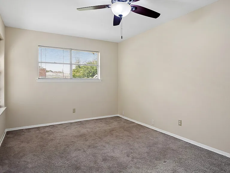 Guest Bedroom #2