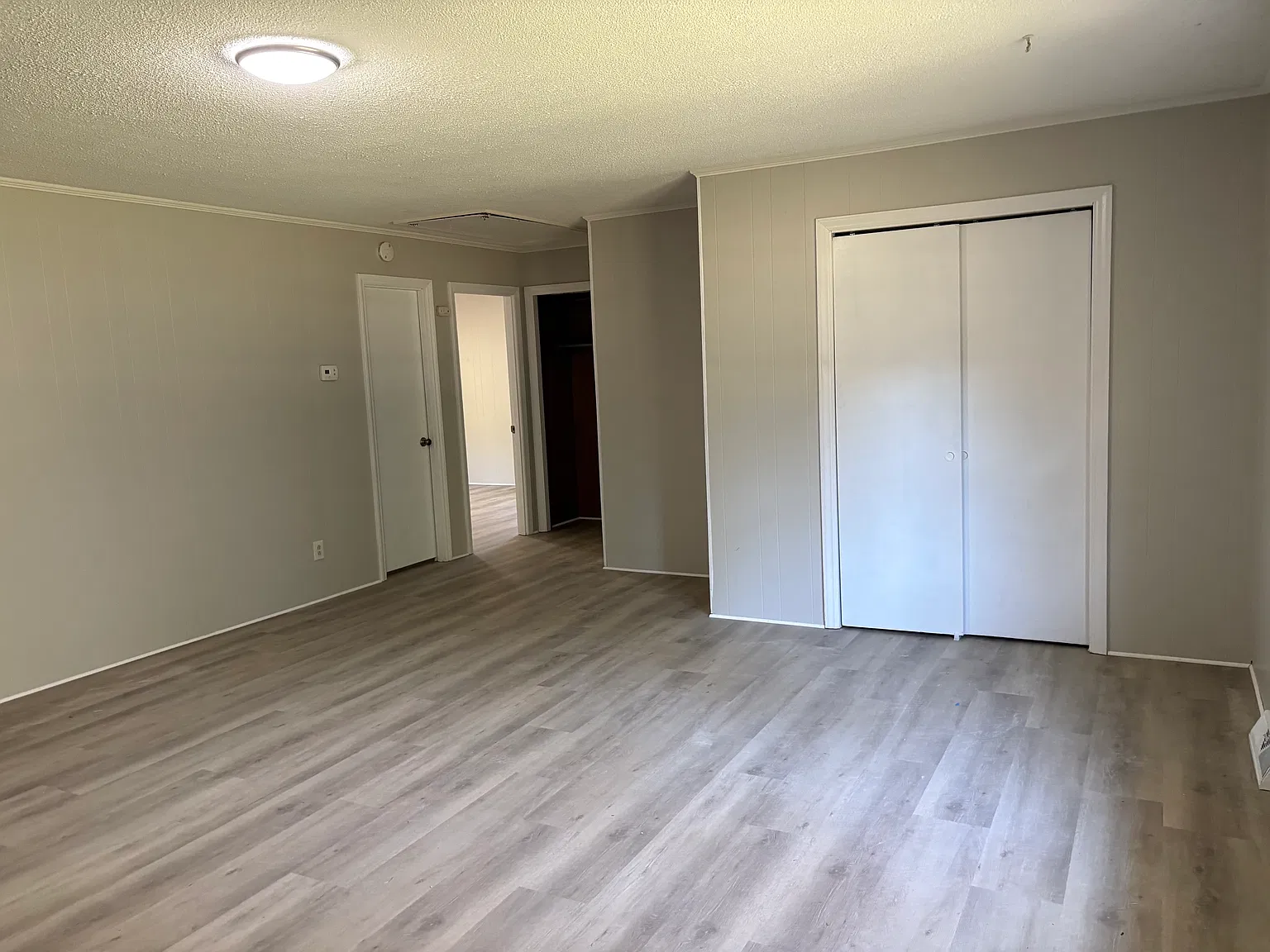 7600 Swans Run Rd — Photo 4