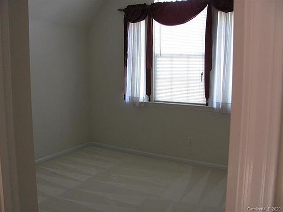 4th image of 6229 Garamond Ct