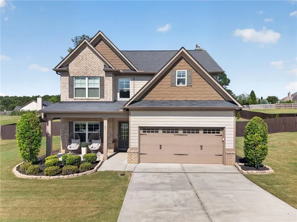 61 Moriah Woods Dr, Auburn, GA 30011