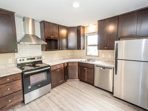 St. Clair Commons | 1304, 1304 Saint Clair Ave #302, Saint Paul, MN 55105