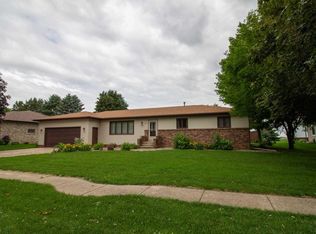 1202 4th Ave NW, Pocahontas, IA 50574