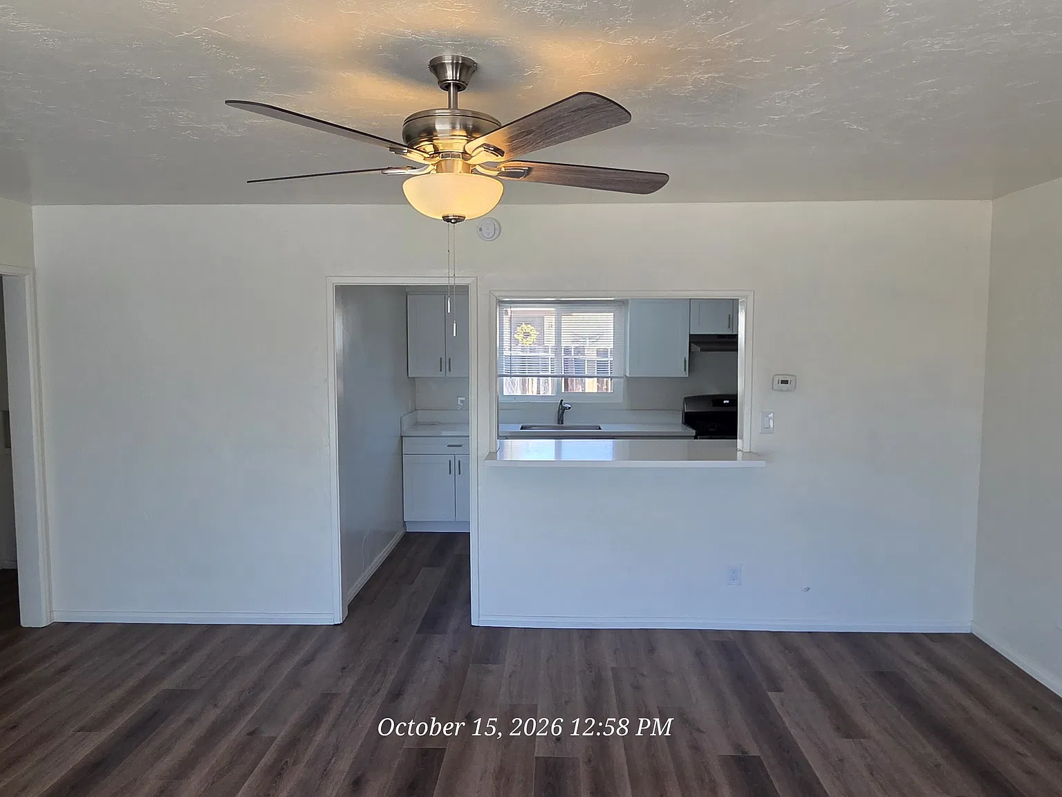 3 bed, 1325 sqft, $3,450 — Photo 4