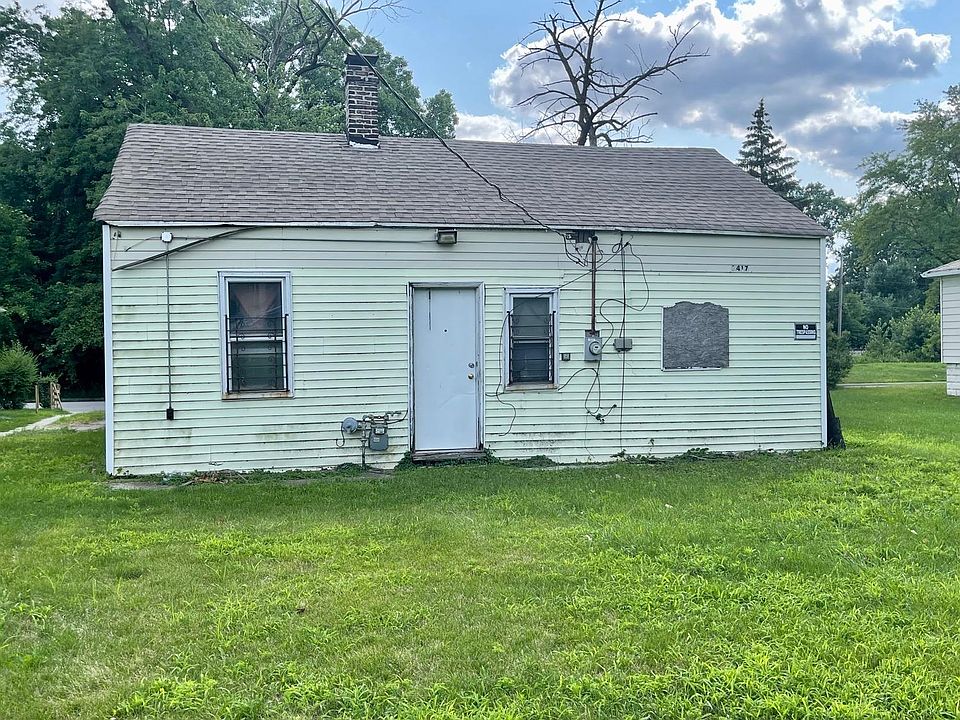 2nd image of 1417 Sherman St