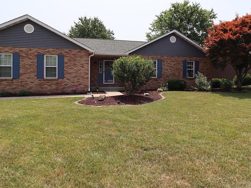 1st image of 1000 Meadows Ct