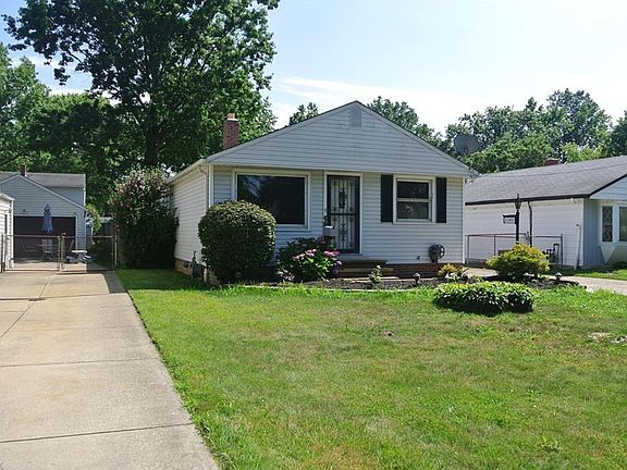 2nd image of 32868 Barbara Ave