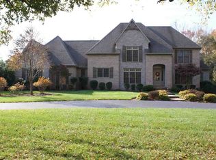 710 Covington Grove Blvd, Bowling Green, KY 42104