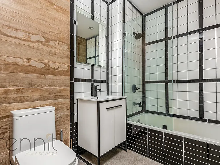 1014 Carroll St #102 — Photo 6