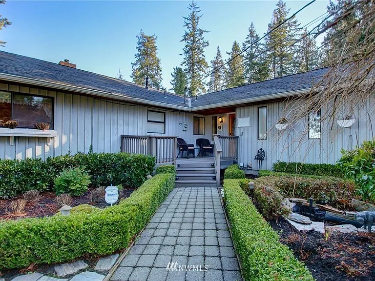 2631 S East Camano Dr — Photo 5