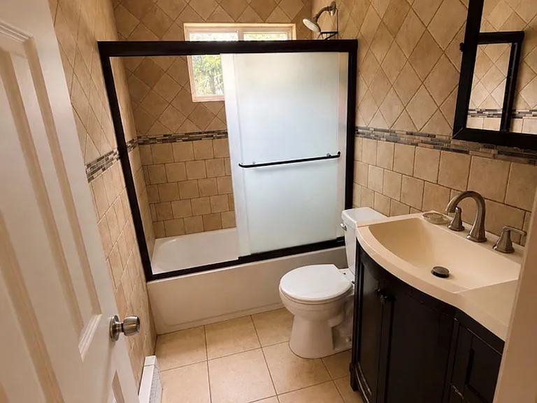 81 Bellwood Ave — Photo 10