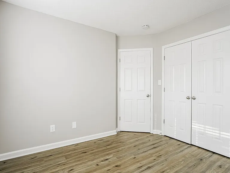 203 Zircon Ln — Photo 15