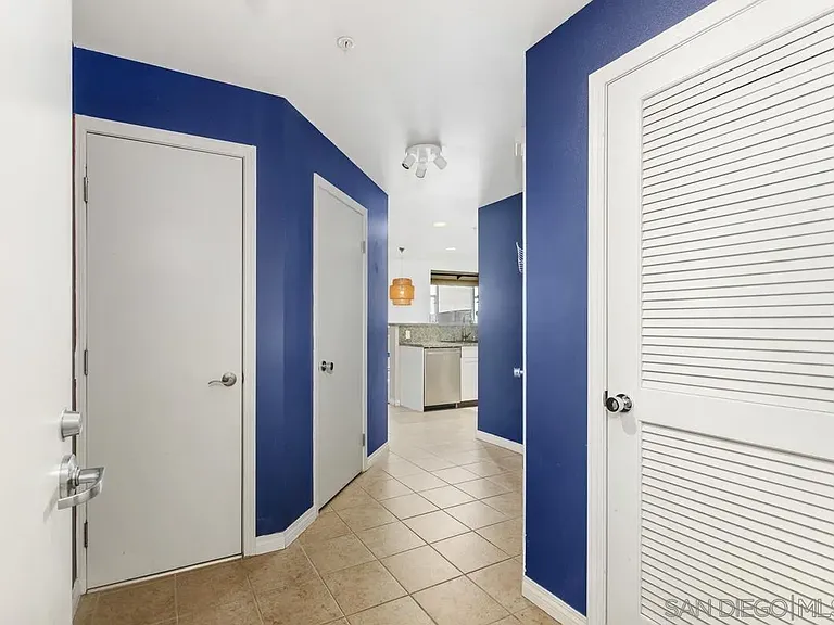 530 K St #712 — Photo 15