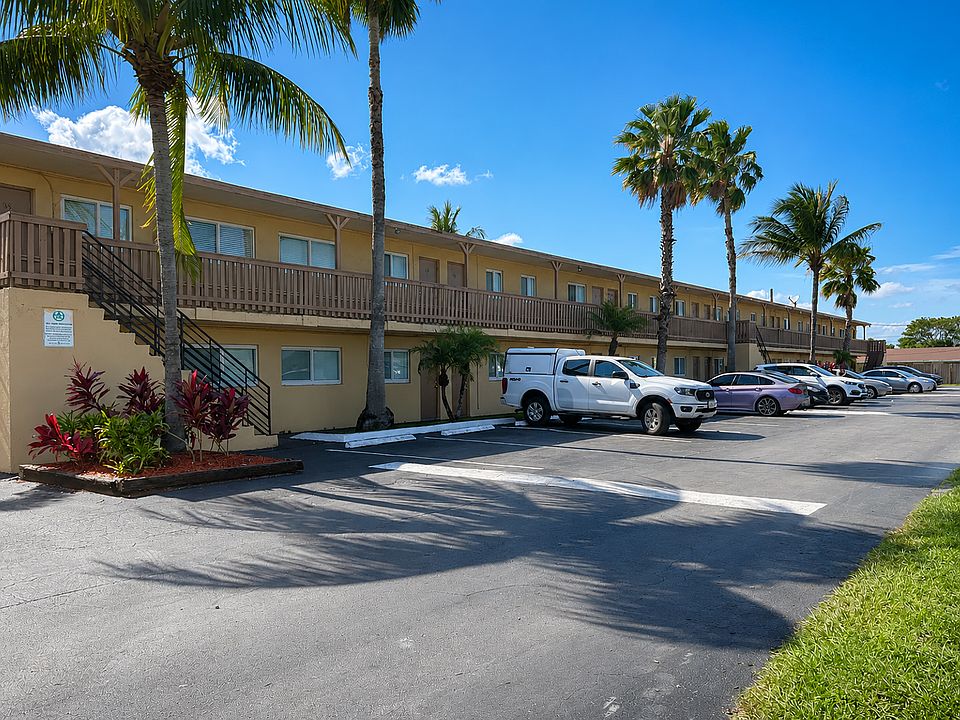 1st image of 715 NW 6th Ave APT 6