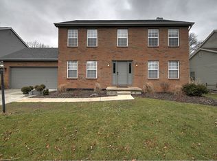 2484 Hixson St, Powell, OH 43065