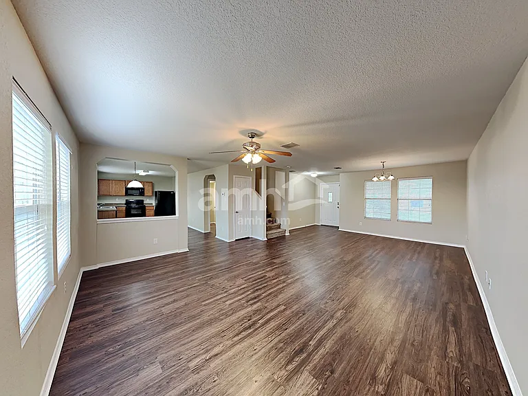 232 Willow Crst — Photo 8