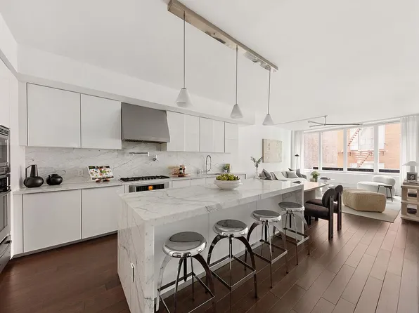 5 Franklin Pl #3A, New York, NY 10013